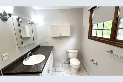 5 Kinney Ave, Burlington, MA 01803 - Photo 23