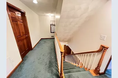 5 Kinney Ave, Burlington, MA 01803 - Photo 17