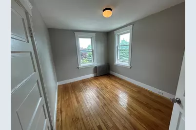 16 Northboro St, Worcester, MA 01604 - Photo 5