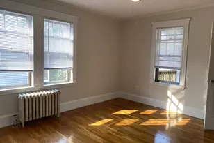 22 Colonial Ave, Newton, MA 02460 - Photo 13