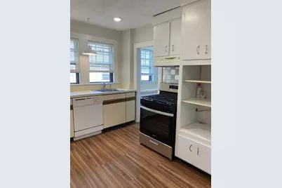 22 Colonial Avenue #22, Newton, MA 02460 - Photo 9