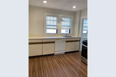 22 Colonial Avenue #22, Newton, MA 02460 - Photo 11