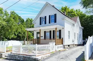 12 Quigley Ave, Chelmsford, MA 01863 - Photo 3