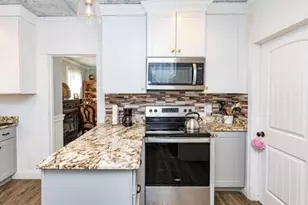 12 Quigley Ave, Chelmsford, MA 01863 - Photo 11