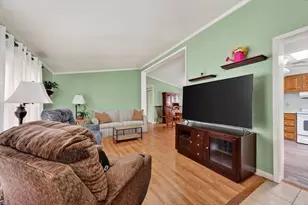 46 Leisurewoods Dr, Rockland, MA 02370 - Photo 3