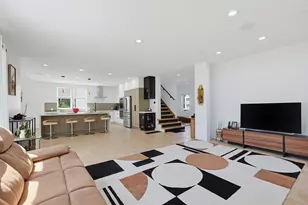 2 Vine St, Wrentham, MA 02093 - Photo 15
