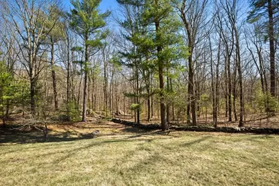 9 Cyndy Ln, Millbury, MA 01527 - Photo 31