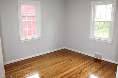 16 N. Hood St, Springfield, MA 01109 - Photo 11