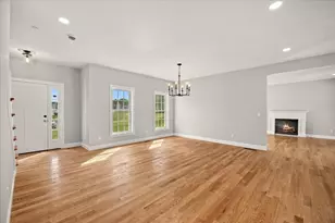 3 Loidie Ln, Brockton, MA 02301 - Photo 7