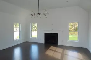 3 Loidie Ln, Brockton, MA 02301 - Photo 9