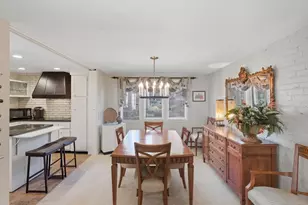 4 Coffin Ct, Newburyport, MA 01950 - Photo 7