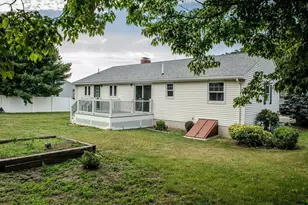 25 Diane Rd, Peabody, MA 01960 - Photo 3