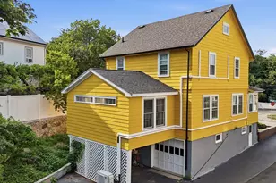 112 Sherwood Rd, Medford, MA 02155 - Photo 3