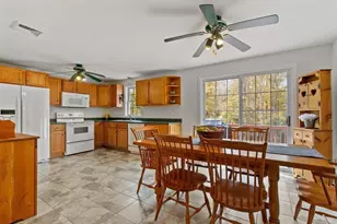 51 Anthony St, Berkley, MA 02779 - Photo 11