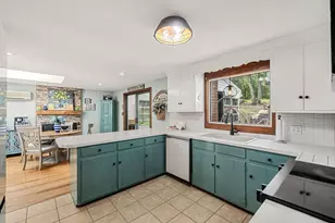 536 Ipswich Rd, Boxford, MA 01921 - Photo 3