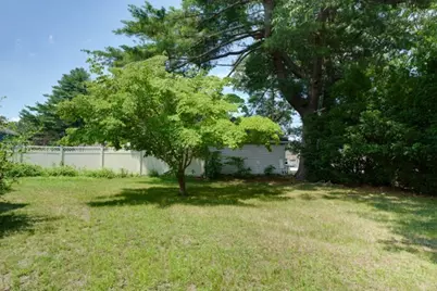 9 Harriett Ave, Burlington, MA 01803 - Photo 3