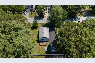 9 Harriett Ave, Burlington, MA 01803 - Photo 23