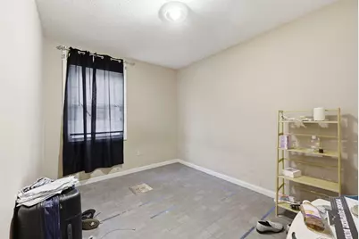 22-24 Sorrento St, Springfield, MA 01108 - Photo 11