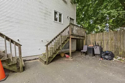 22-24 Sorrento St, Springfield, MA 01108 - Photo 29