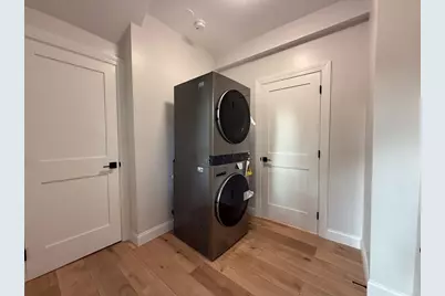 16 Willow Ave #1, Somerville, MA 02144 - Photo 11