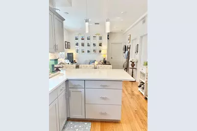 6 Beech St #2, Cambridge, MA 02140 - Photo 5