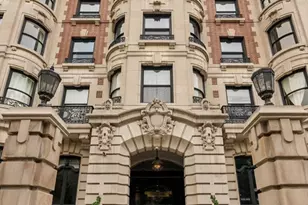 390 Commonwealth Ave, Boston, MA 02215 - Photo 19