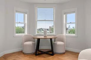 390 Commonwealth Ave, Boston, MA 02215 - Photo 5