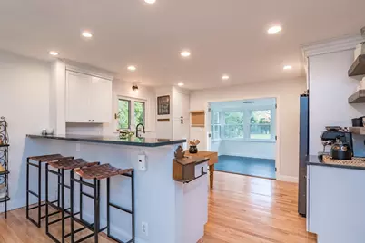 21 Gates Ave, East Longmeadow, MA 01028 - Photo 7