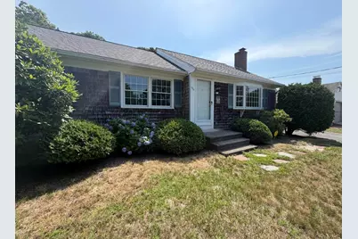 96 Pawkannawkut Dr, Yarmouth, MA 02664 - Photo 3