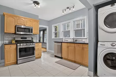 453 Broadway #1, Somerville, MA 02145 - Photo 9