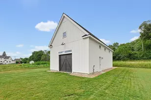 32 Bayliss Wy, Uxbridge, MA 01569 - Photo 35