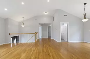70 Swan Ave, Worcester, MA 01602 - Photo 11