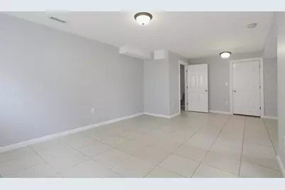 70 Swan Ave, Worcester, MA 01602 - Photo 37