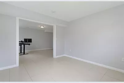 70 Swan Ave, Worcester, MA 01602 - Photo 33