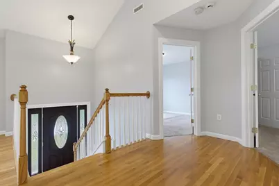 70 Swan Ave, Worcester, MA 01602 - Photo 15