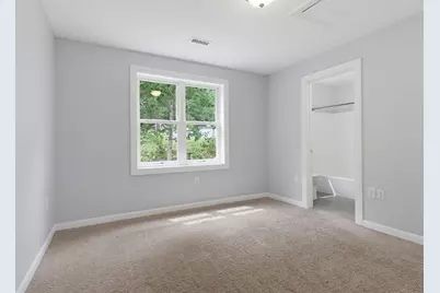 70 Swan Ave, Worcester, MA 01602 - Photo 25