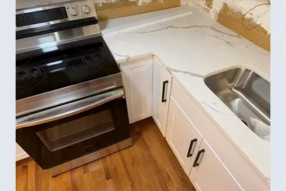49 Jacqueline Rd #6, Waltham, MA 02452 - Photo 3
