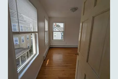 8 Pearl #3, Medford, MA 02155 - Photo 5