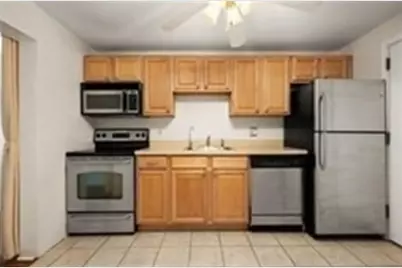 222 Stackpole St #4, Lowell, MA 01852 - Photo 9