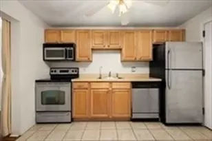222 Stackpole St, Lowell, MA 01852 - Photo 9