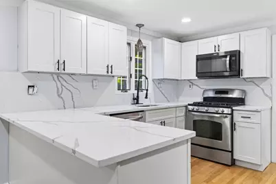 15 Malloy St, Medway, MA 02053 - Photo 13