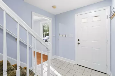 15 Malloy St, Medway, MA 02053 - Photo 3