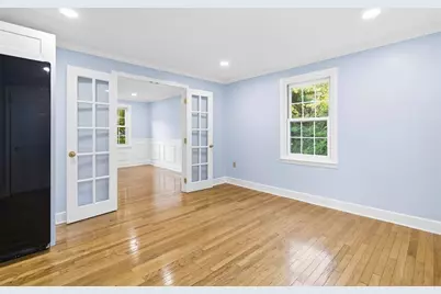15 Malloy St, Medway, MA 02053 - Photo 11