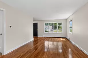 18 Harrington Rd, Framingham, MA 01701 - Photo 7