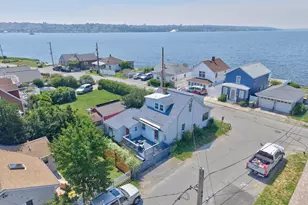 24 Ripley St, Somerset, MA 02725 - Photo 9