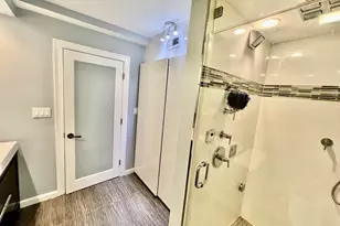 57 Broadlawn Park, Boston, MA 02467 - Photo 15