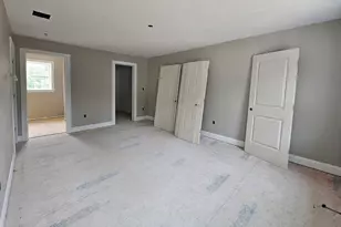 43 N Main St, Freetown, MA 02702 - Photo 21