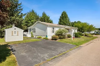 31 Fieldwood Dr, Bridgewater, MA 02324 - Photo 35