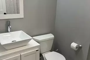 8 Chestnut Ave, Boston, MA 02130 - Photo 11
