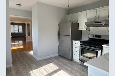 376 Riverside Avenue #1, Medford, MA 02155 - Photo 3